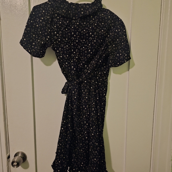 Disturbia Floral Dress - Picture 5 of 5